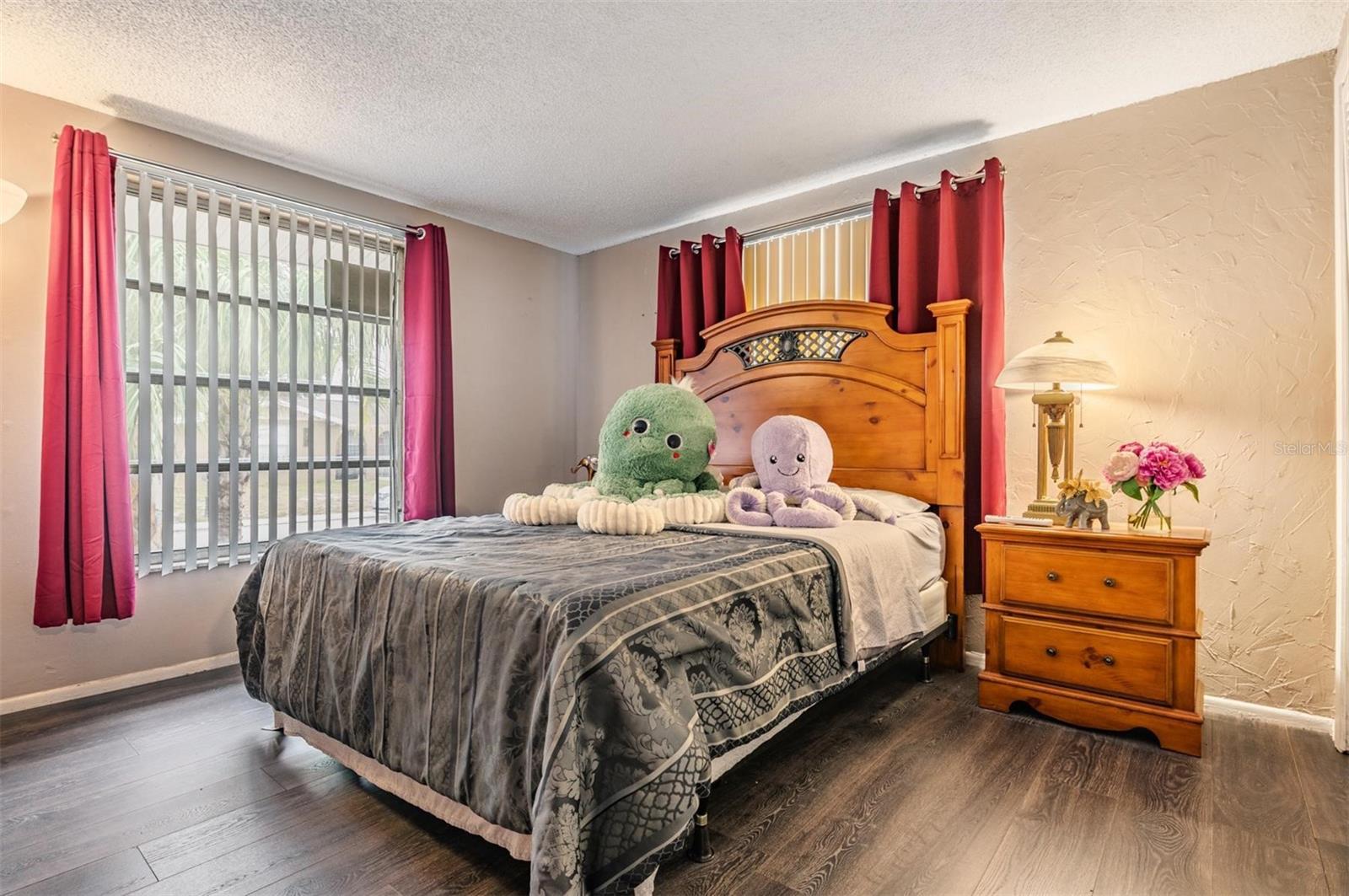 EMBASSY HILLS - Residential