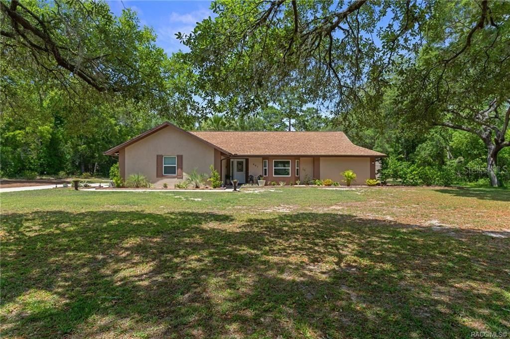 Photo of 807 W National Street, Hernando, FL 34442 (MLS # TB8514776)