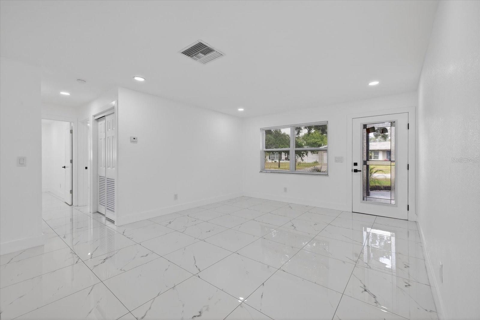 MIDWAY ACRES - Residential