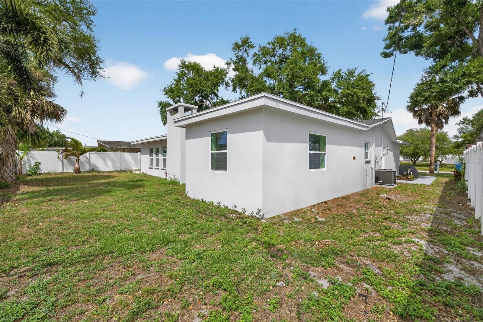 MIDWAY ACRES - Residential