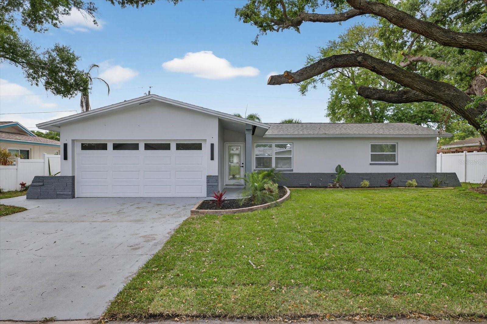 MIDWAY ACRES - Residential