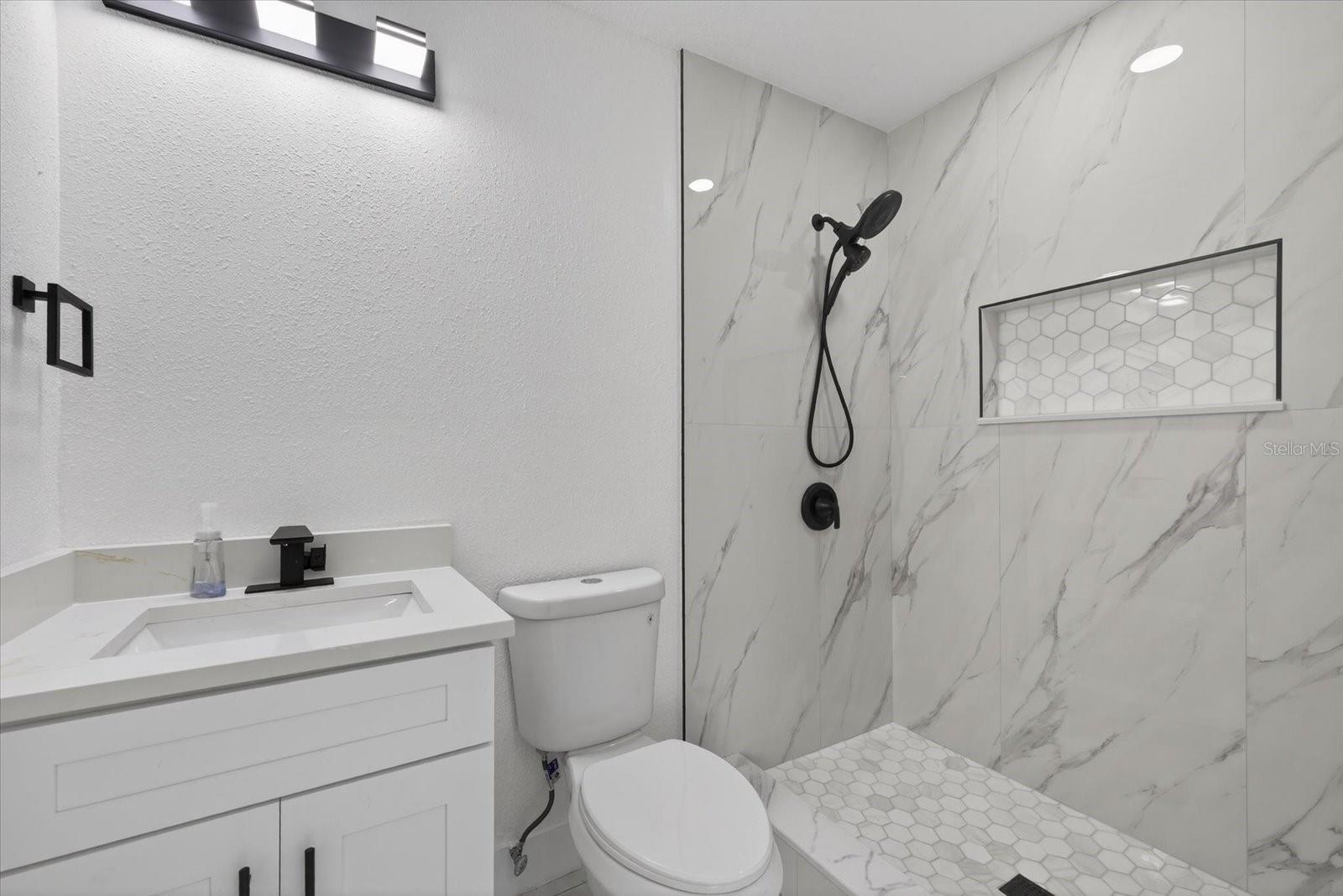 MIDWAY ACRES - Residential