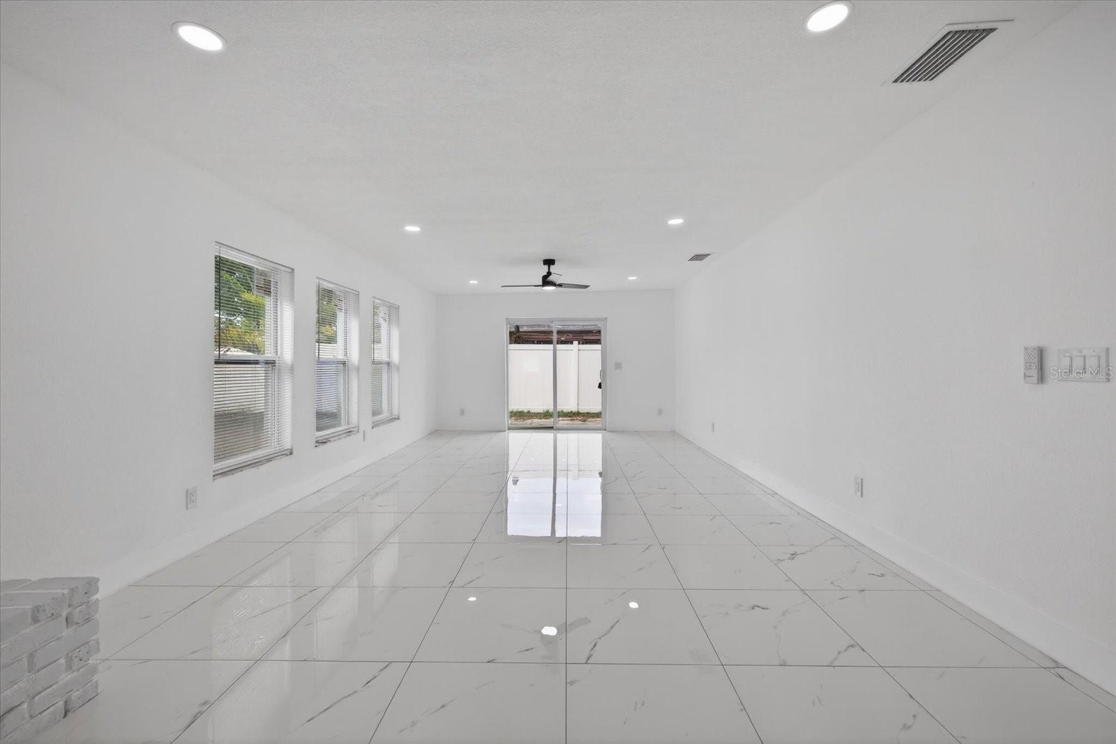 MIDWAY ACRES - Residential