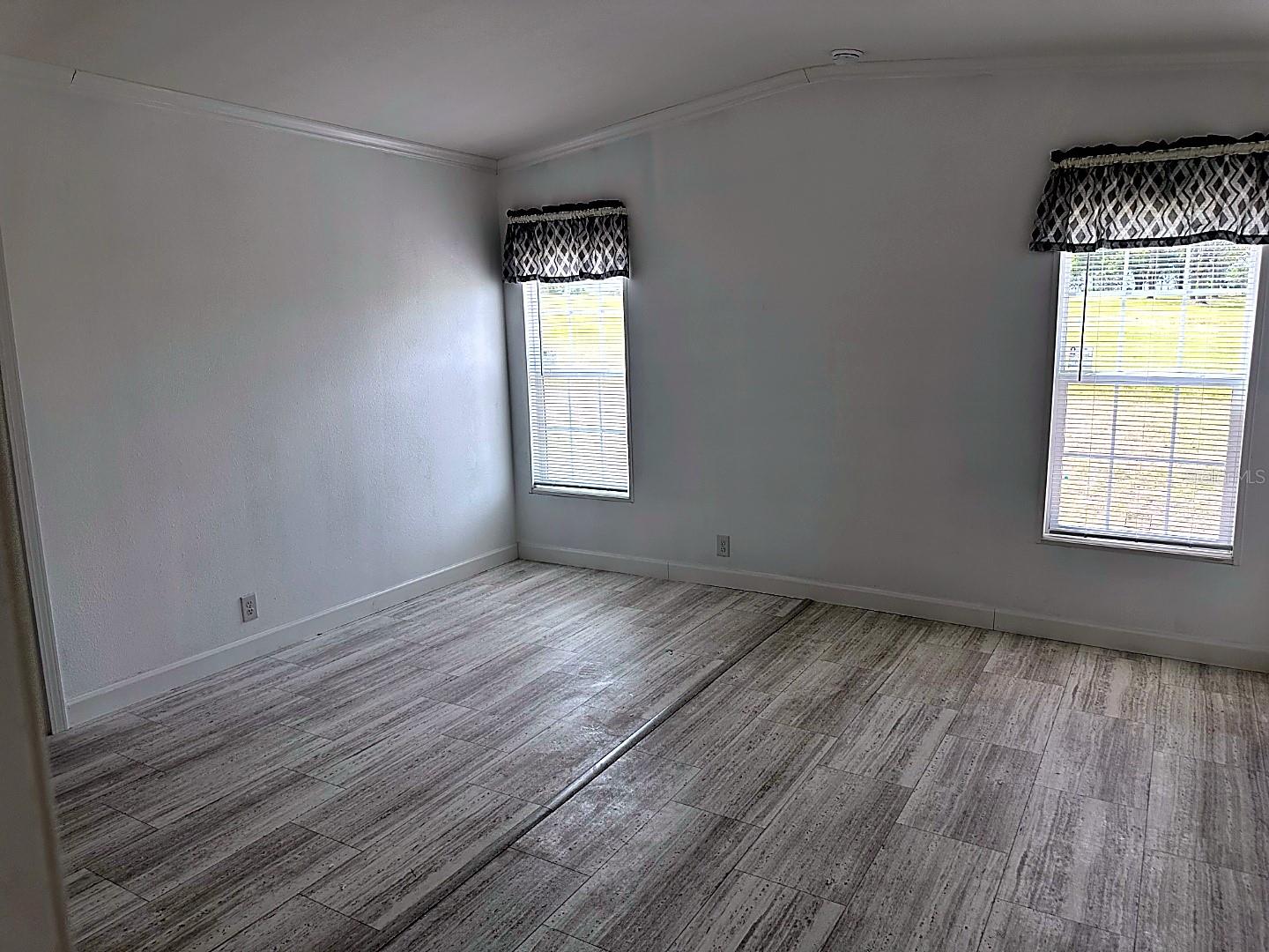 ZELLWOOD STATION COOP MH PARK - Residential