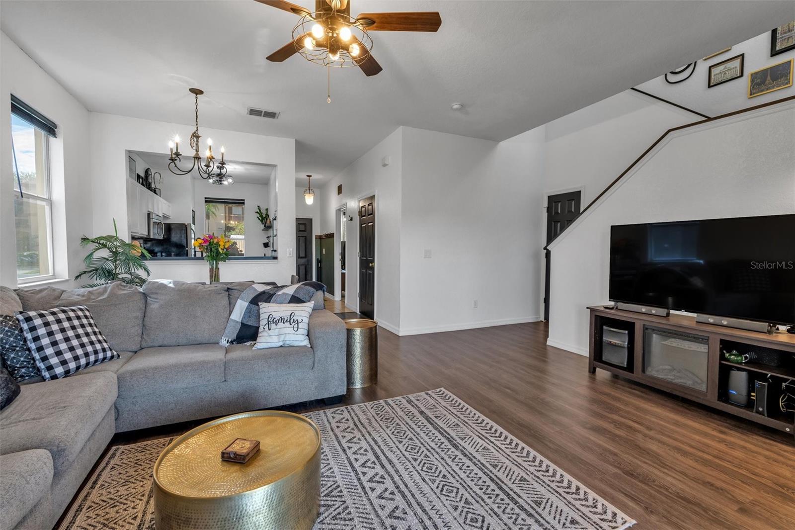 REGAL PALMS AT HIGHLAND RESERVE PH 05 - Residential