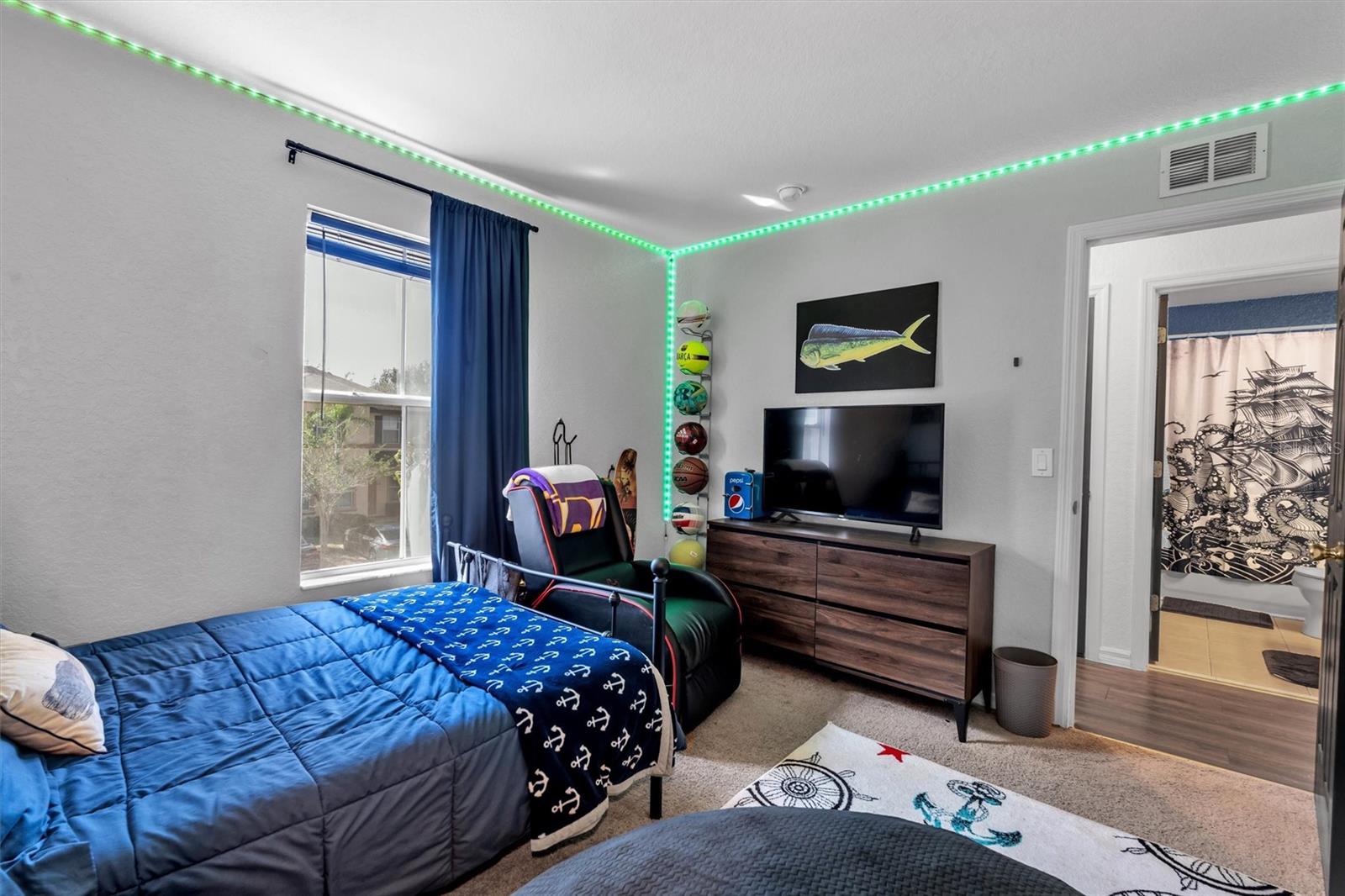 REGAL PALMS AT HIGHLAND RESERVE PH 05 - Residential