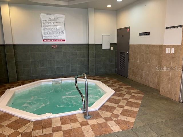 REGAL PALMS AT HIGHLAND RESERVE PH 05 - Residential