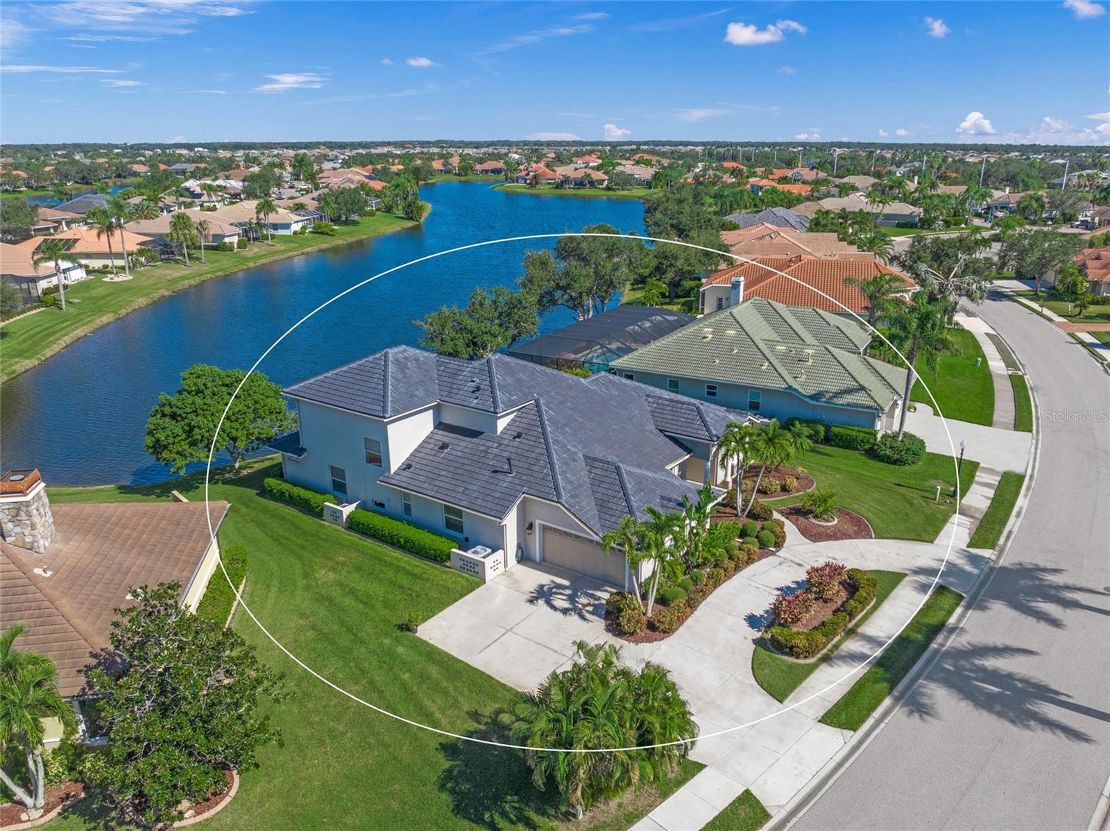 BARTON FARMS, LAUREL LAKES - Residential