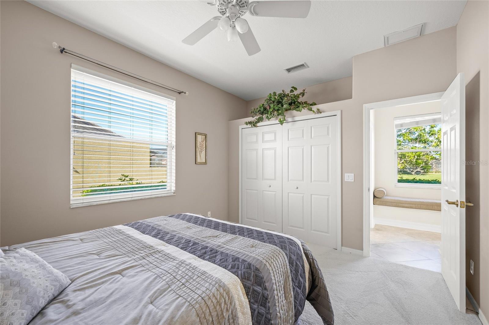 BARTON FARMS, LAUREL LAKES - Residential