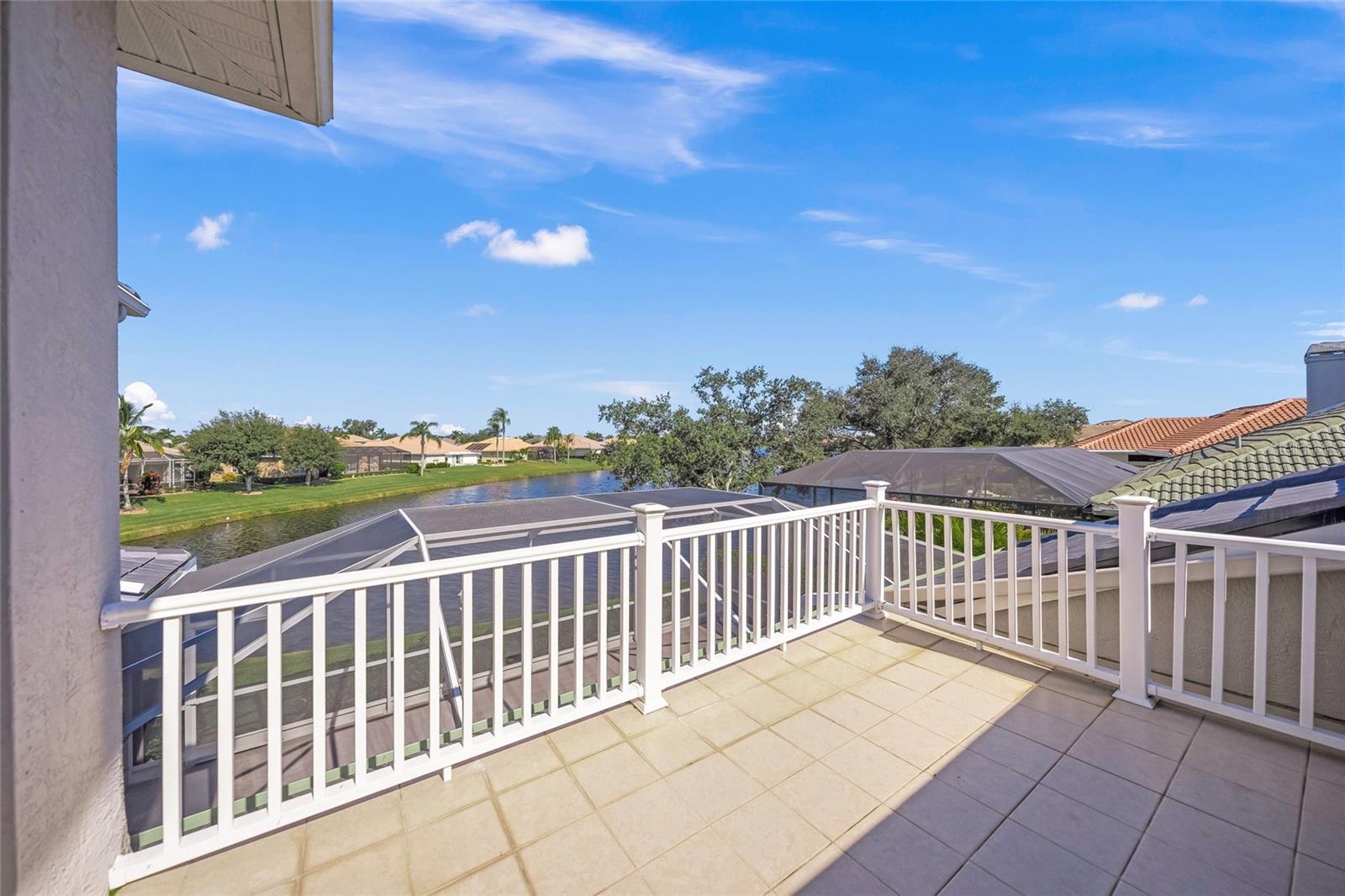 BARTON FARMS, LAUREL LAKES - Residential