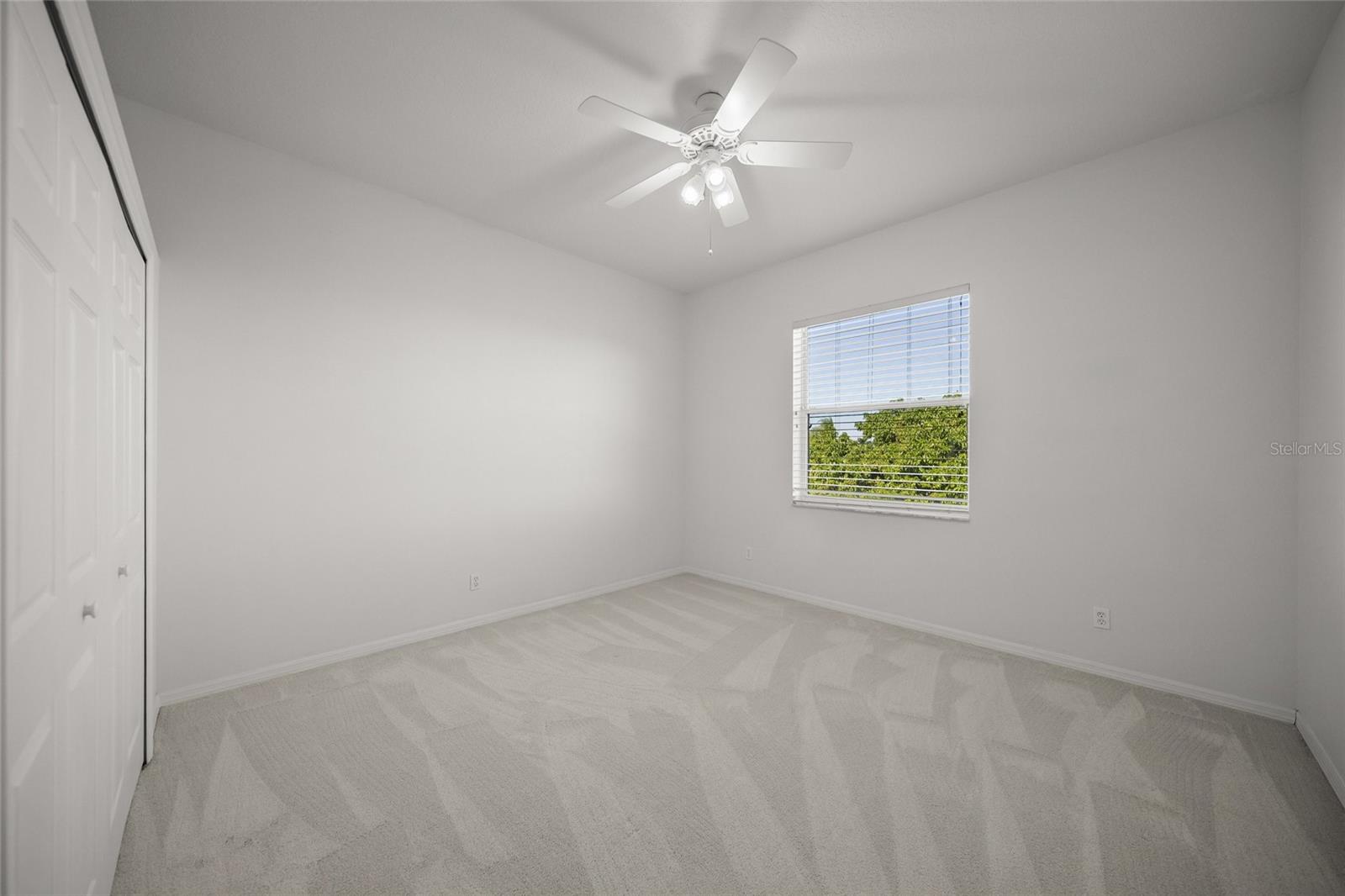 BARTON FARMS, LAUREL LAKES - Residential