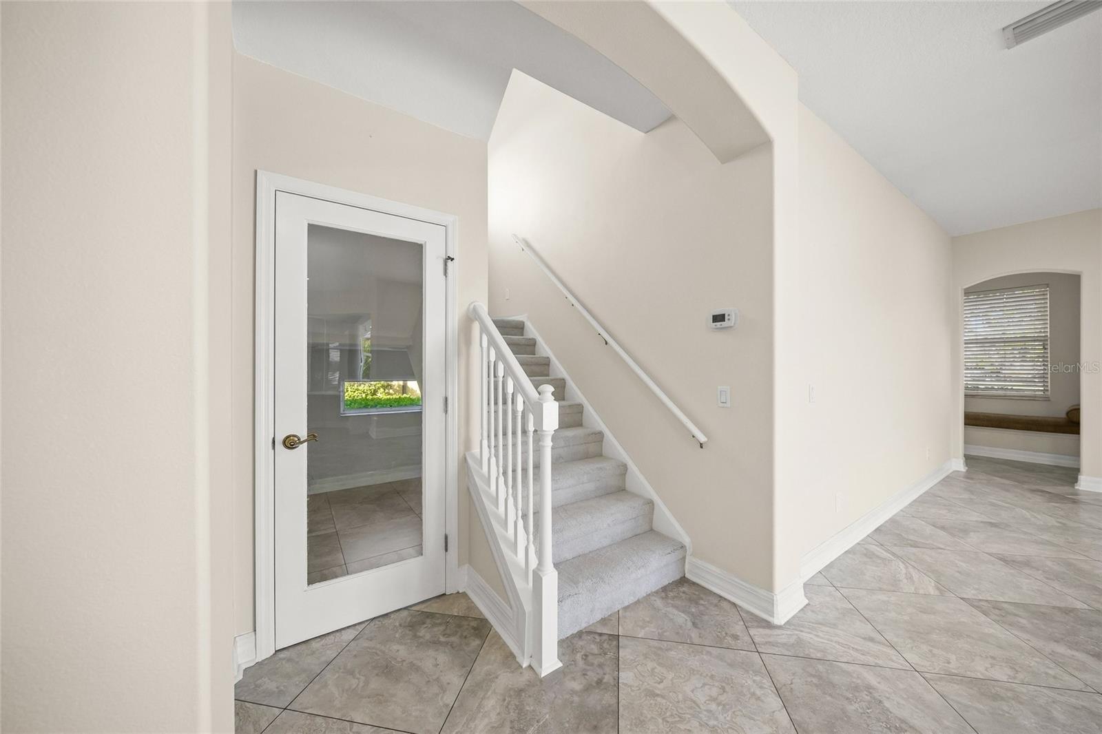 BARTON FARMS, LAUREL LAKES - Residential