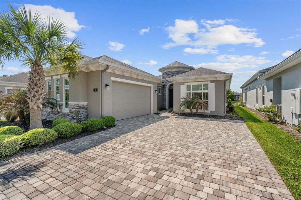 Photo of 16 Kingswood Court, Ormond Beach, FL 32174 (MLS # FC317619)