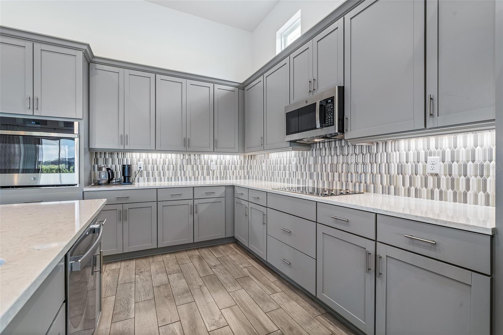 PLANTATION BAY SEC 2A-F UN 12B - Residential