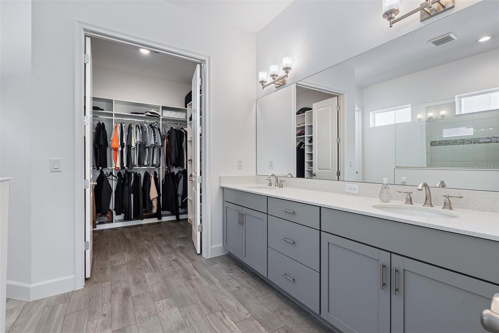 PLANTATION BAY SEC 2A-F UN 12B - Residential