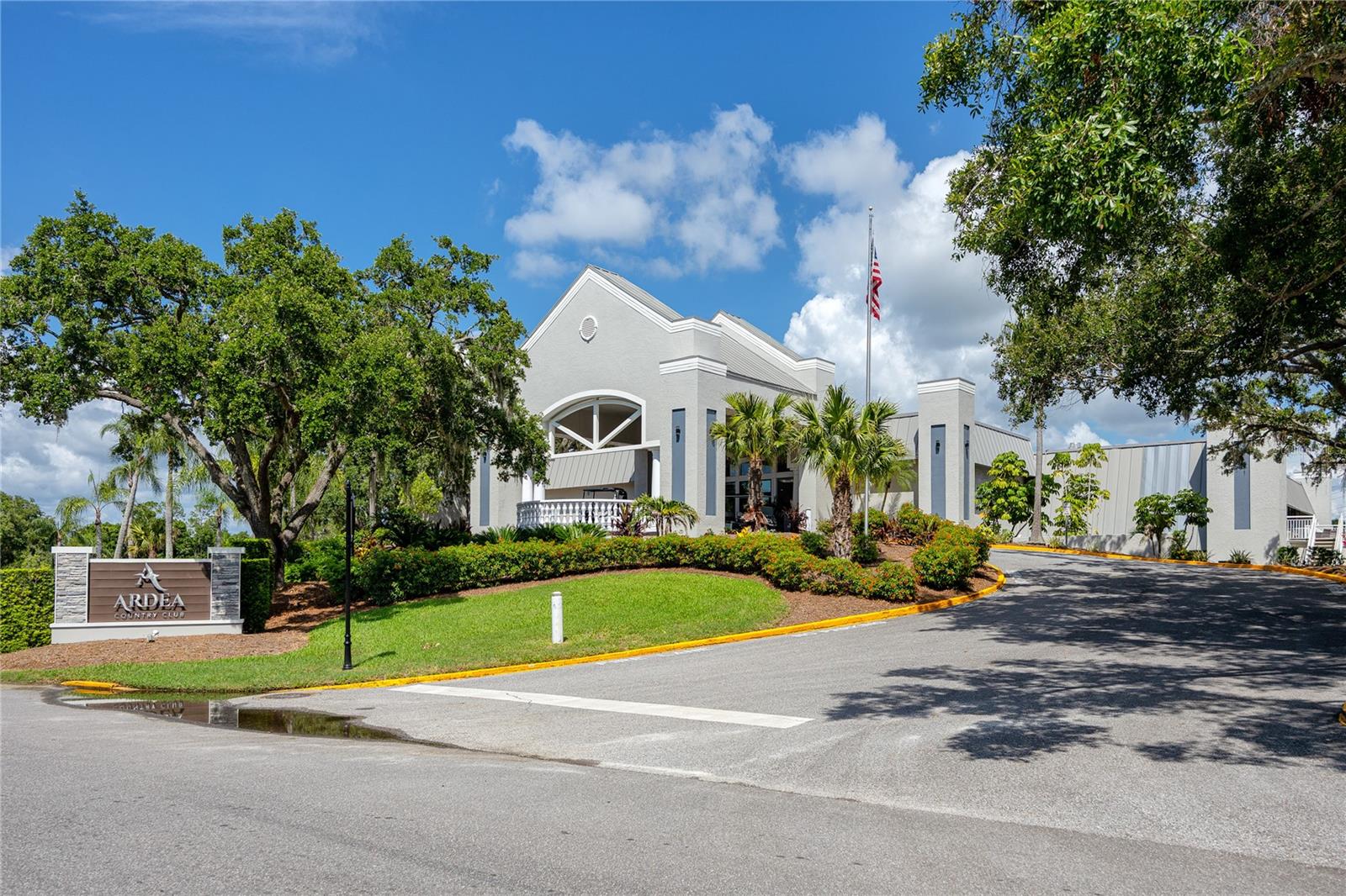 EAST LAKE WOODLANDS CYPRESS ESTATES - Residential Lease