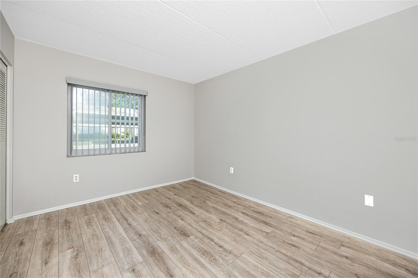 EAST LAKE WOODLANDS CYPRESS ESTATES - Residential Lease