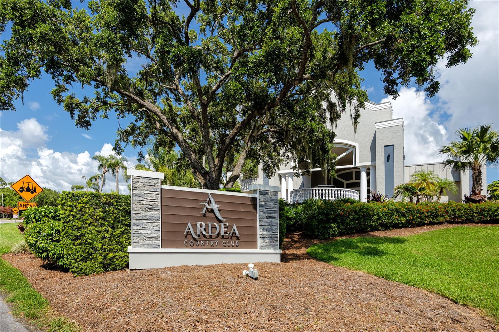 EAST LAKE WOODLANDS CYPRESS ESTATES - Residential Lease