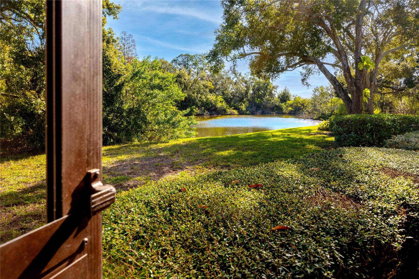 EAST LAKE WOODLANDS CYPRESS ESTATES - Residential Lease