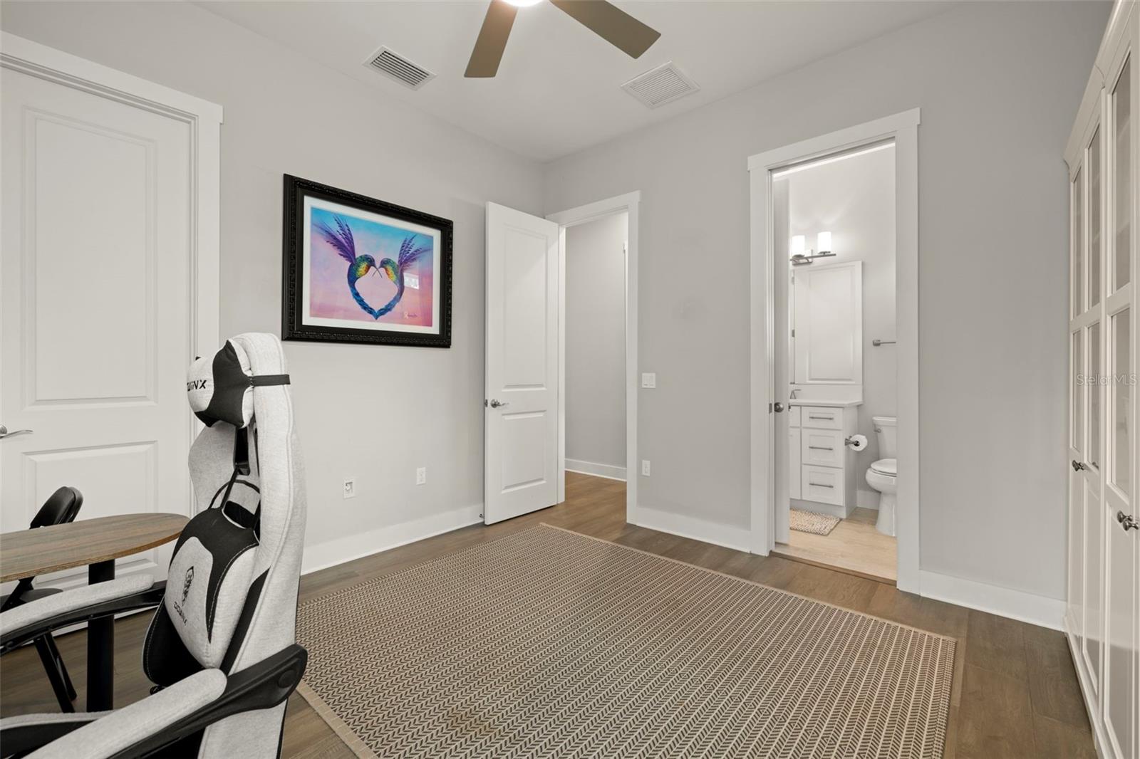 PICADILLY - Residential