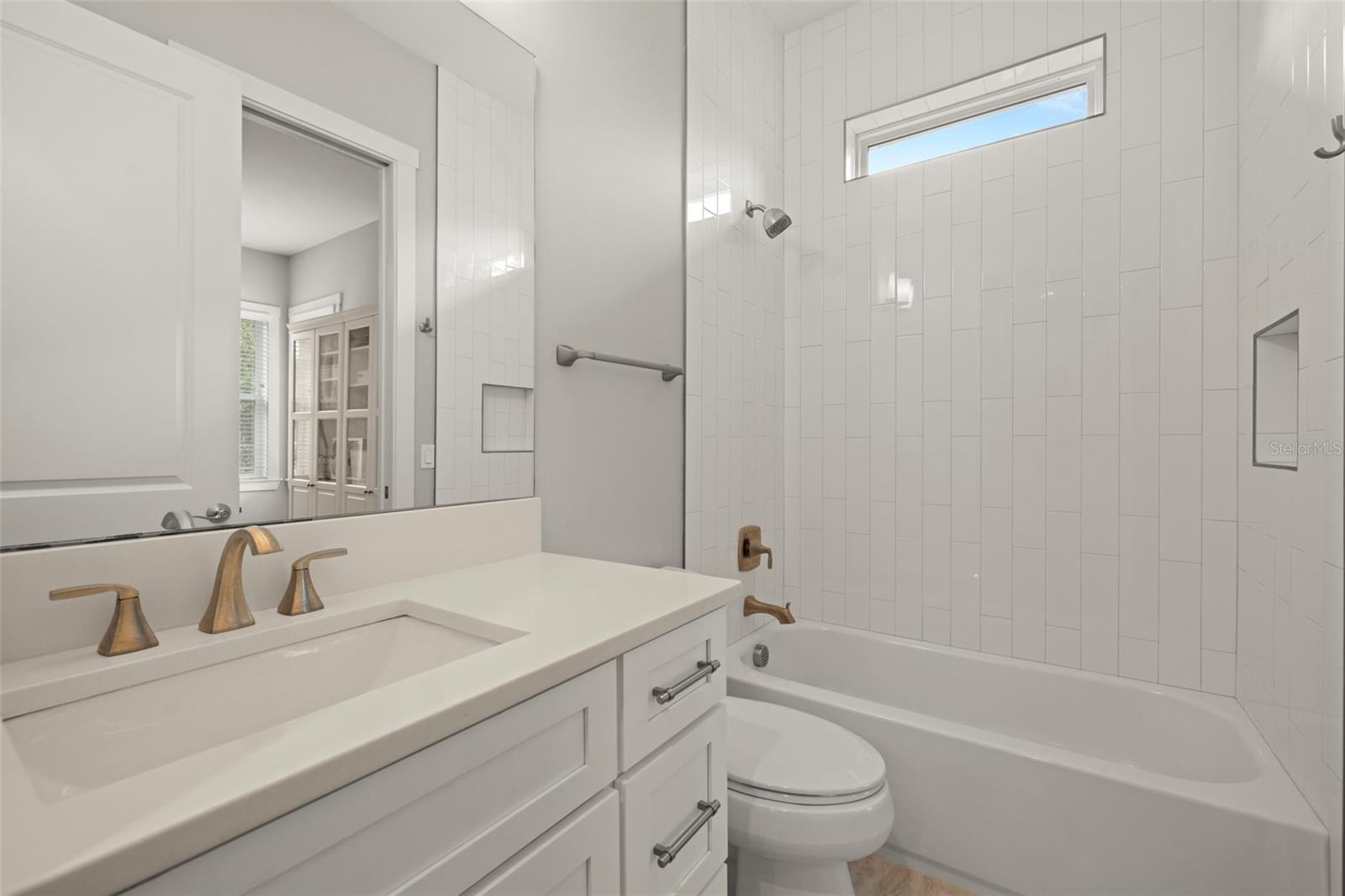 PICADILLY - Residential