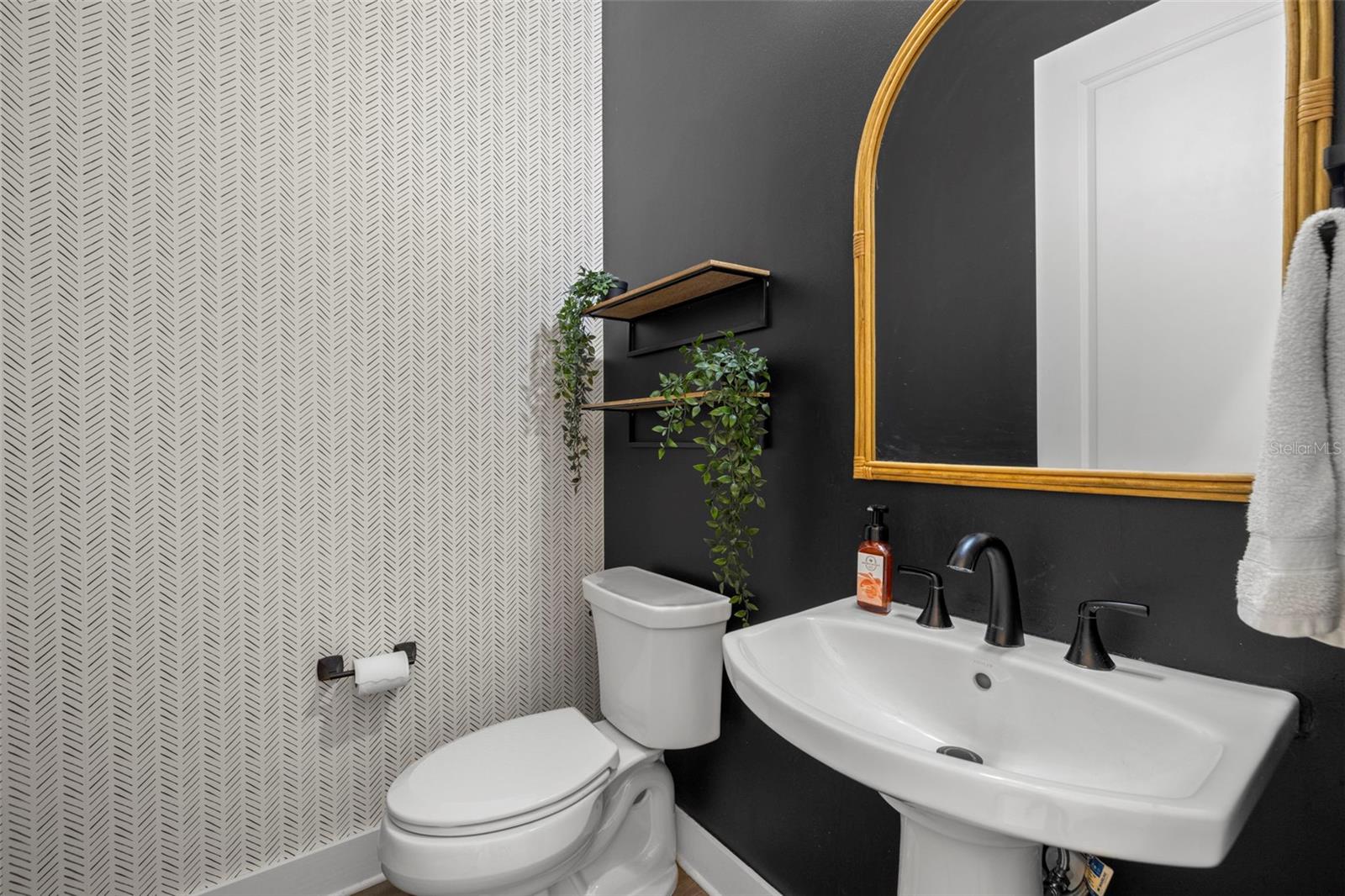 PICADILLY - Residential