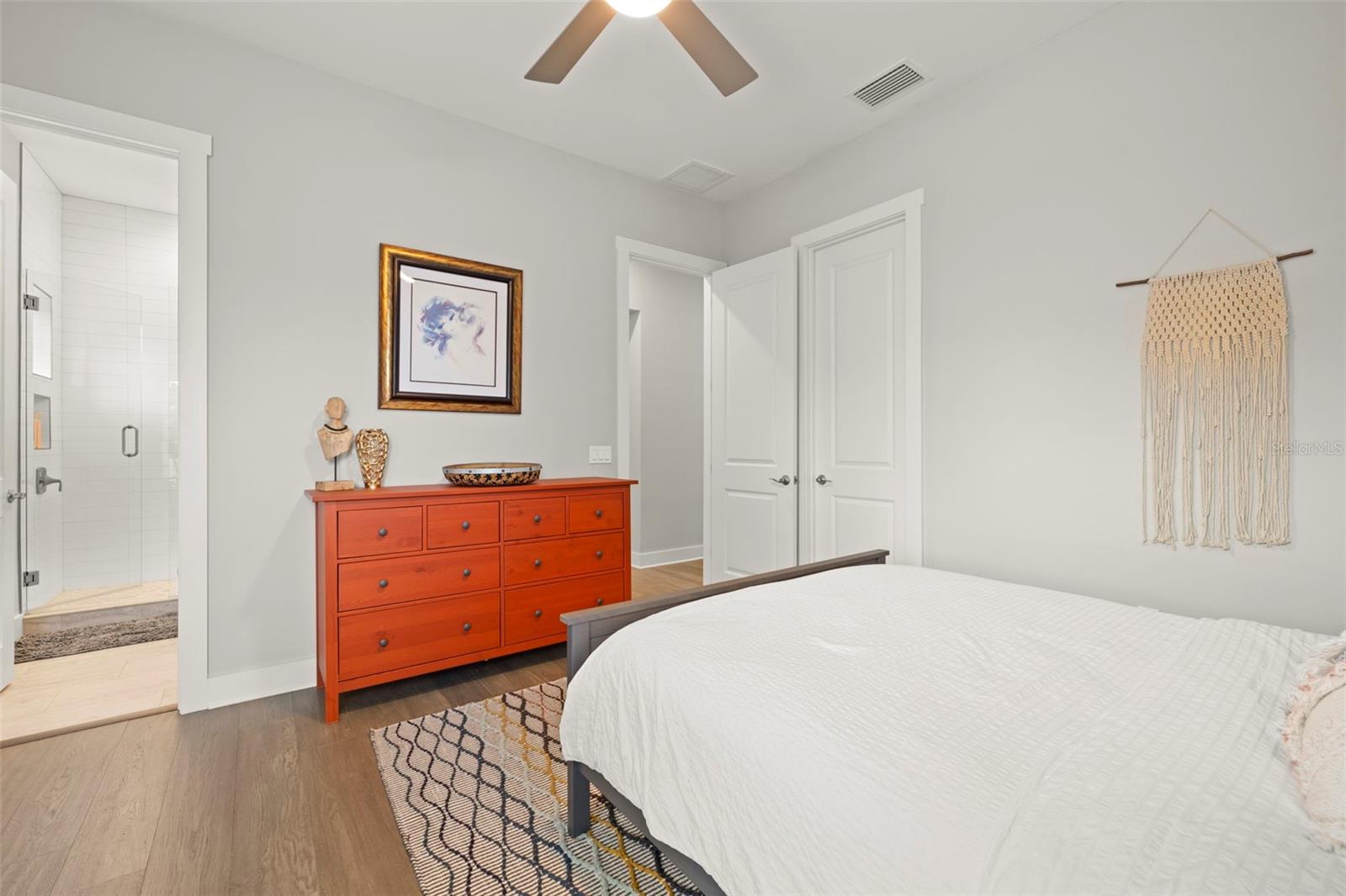 PICADILLY - Residential