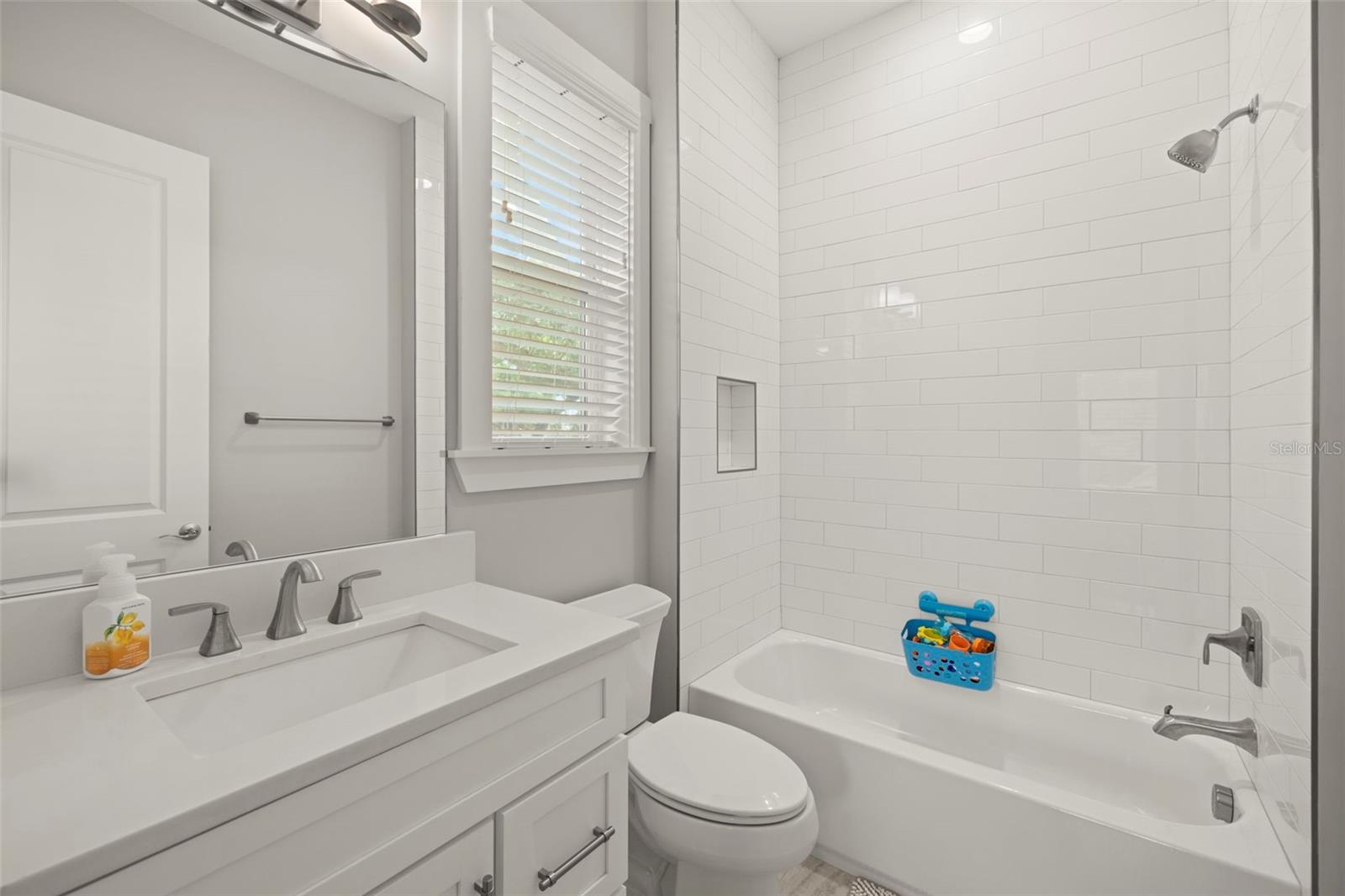 PICADILLY - Residential