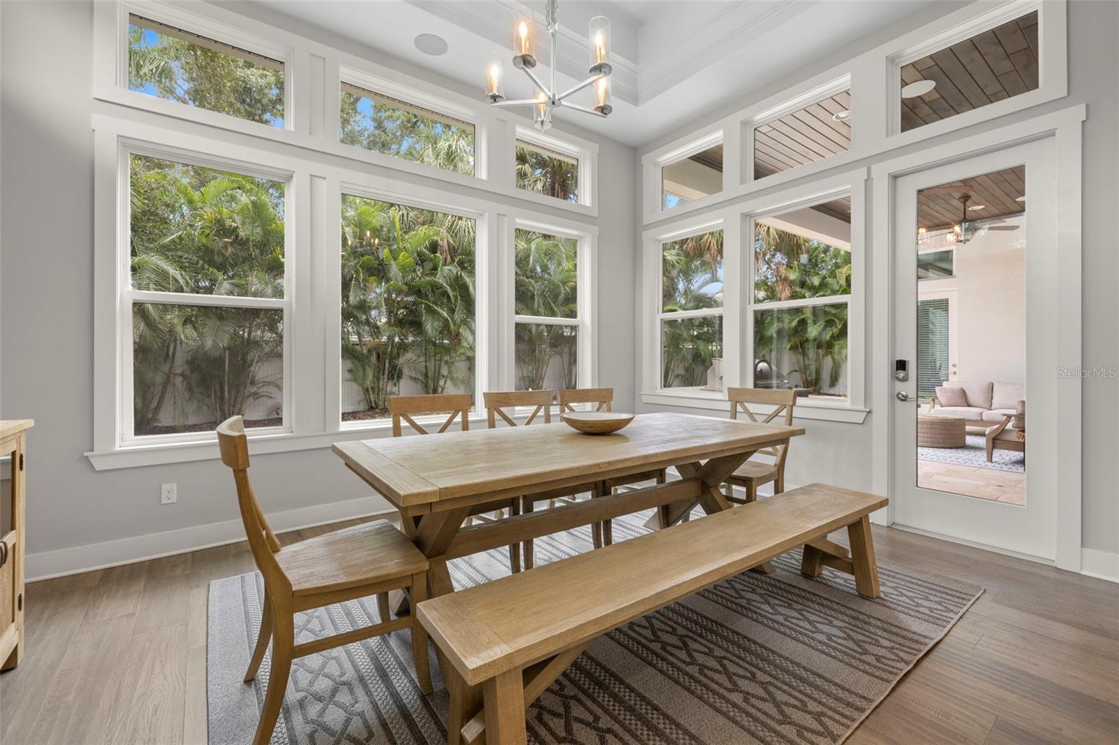 PICADILLY - Residential