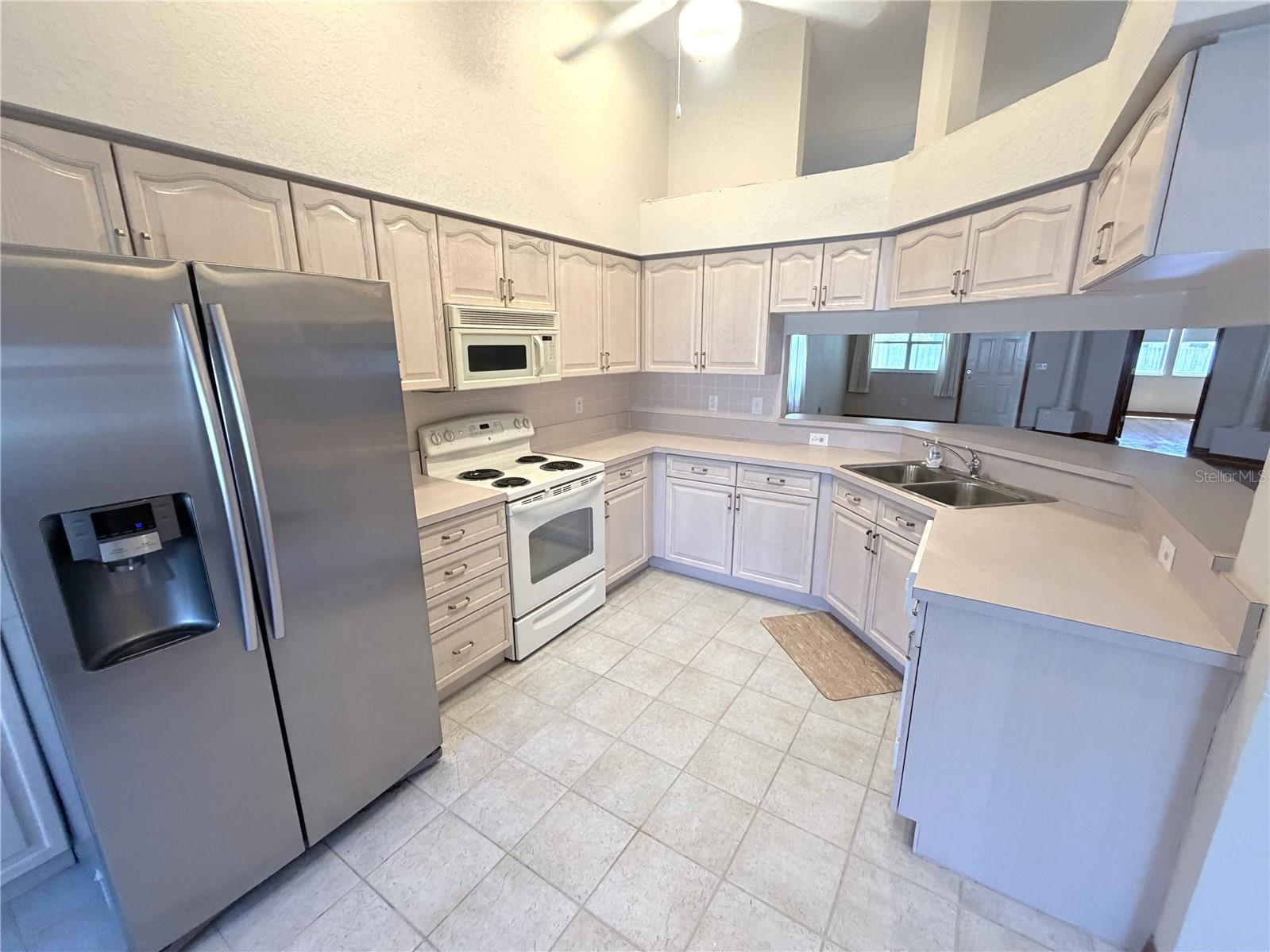 2784 ALEXANDER DRIVE