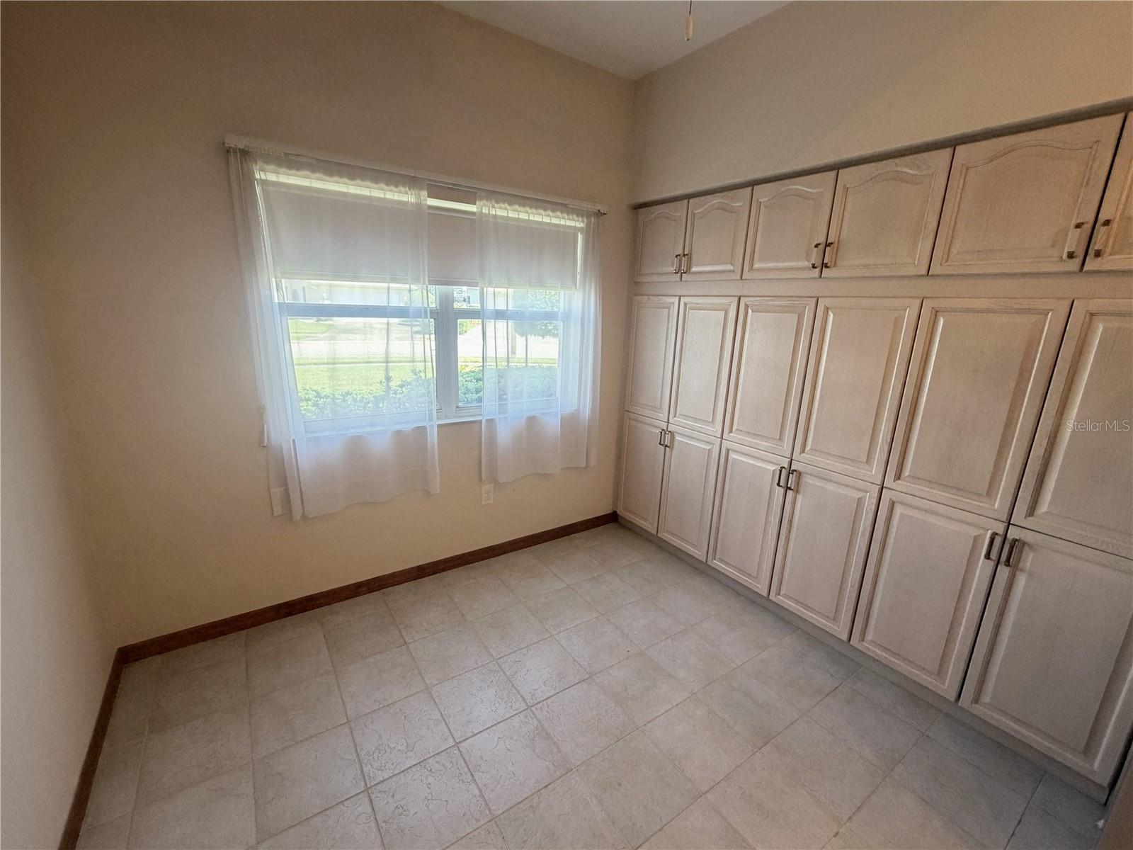 COUNTRYGROVE EAST - Residential