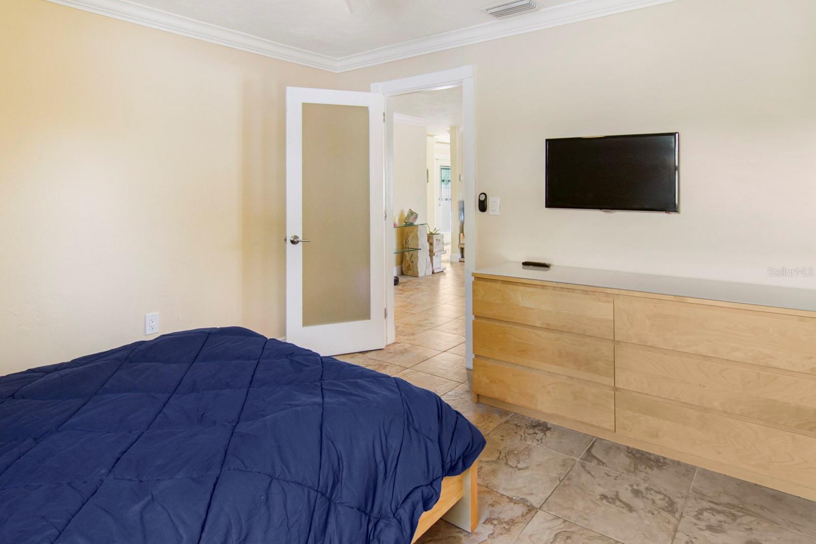 SOUTH GATE UNIT 6 - Residential