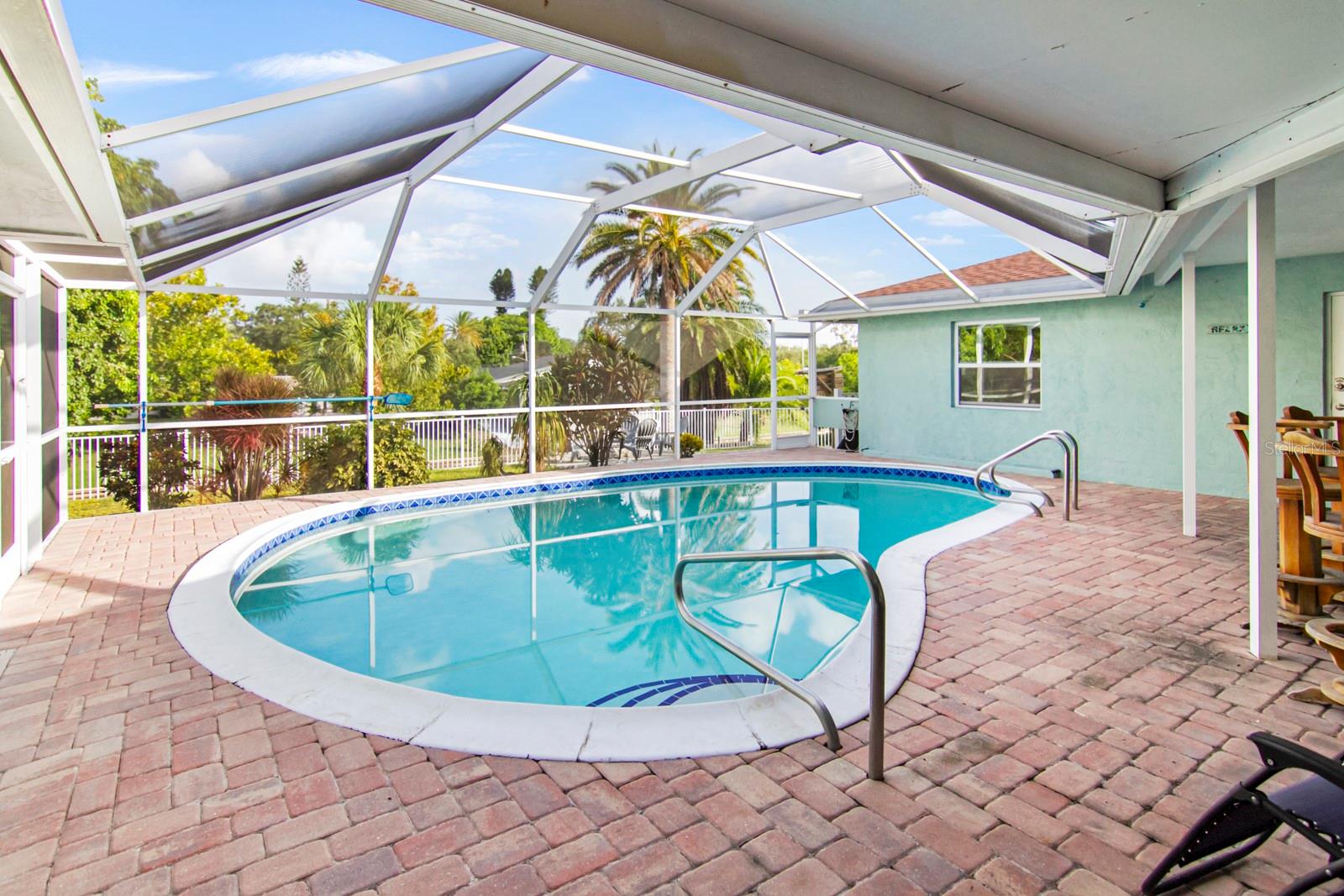 SOUTH GATE UNIT 6 - Residential