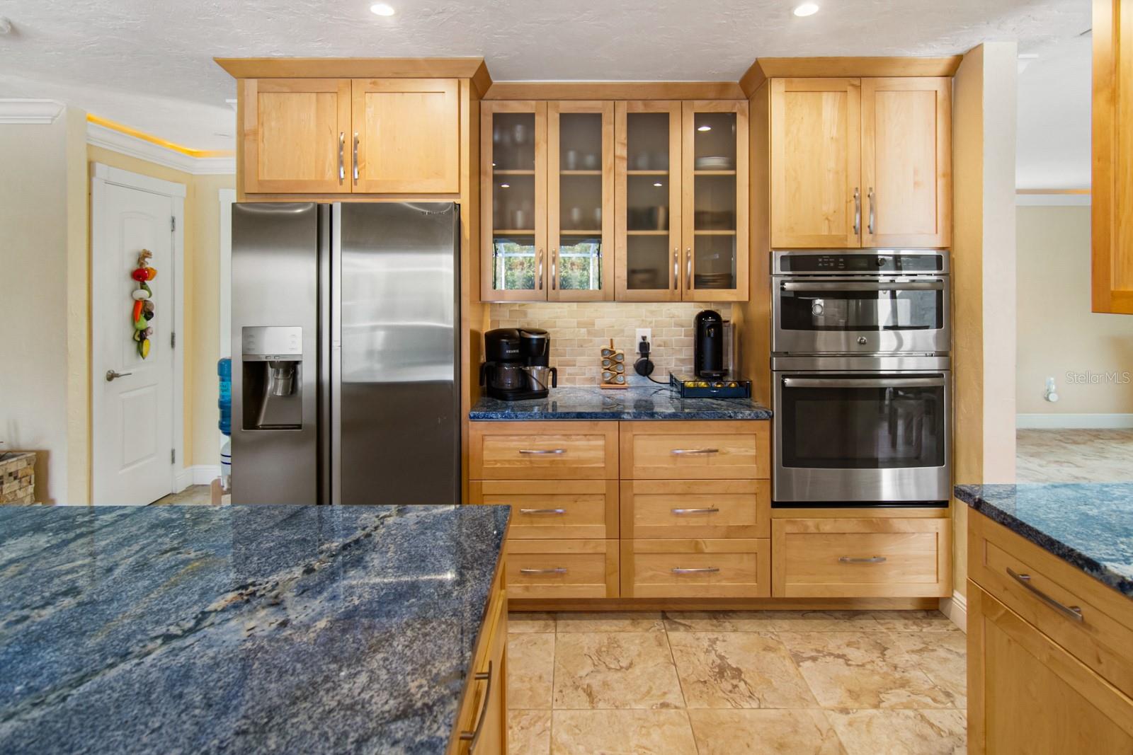 SOUTH GATE UNIT 6 - Residential