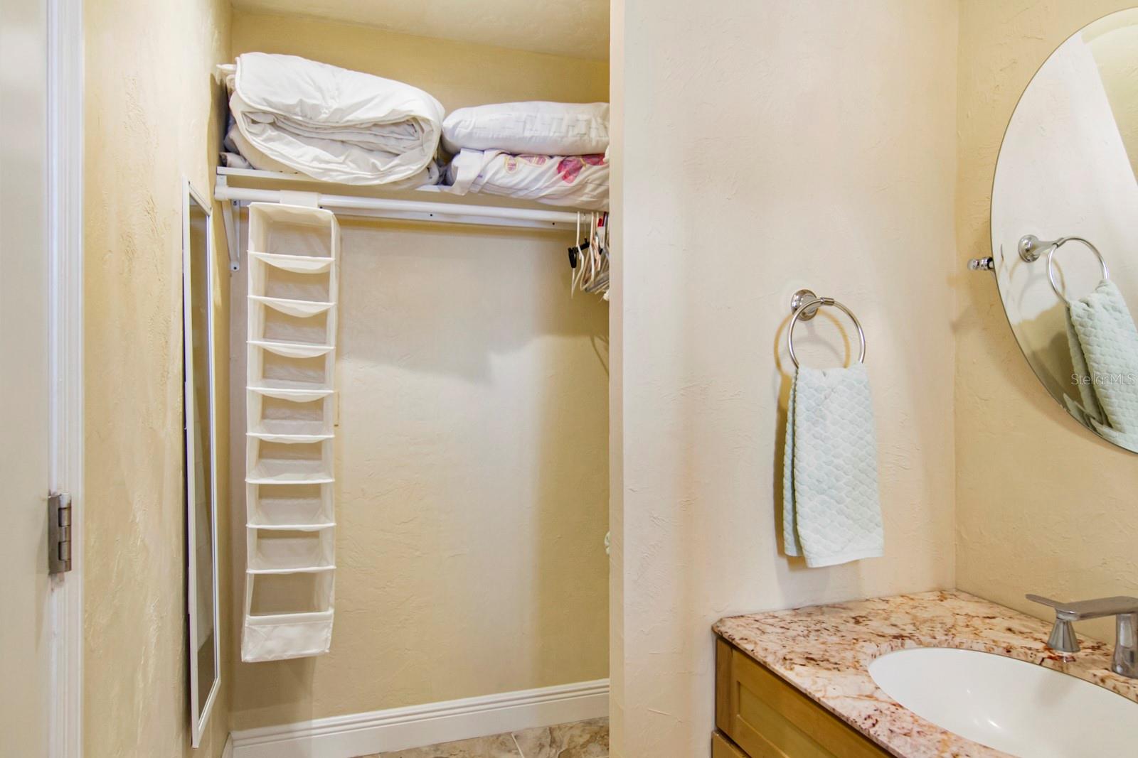 SOUTH GATE UNIT 6 - Residential