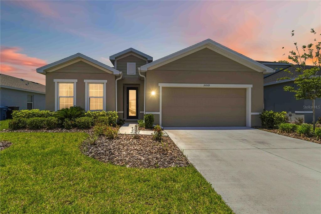 Photo of 10009 Daybreak Glen, Parrish, FL 34219 (MLS # C7526289)