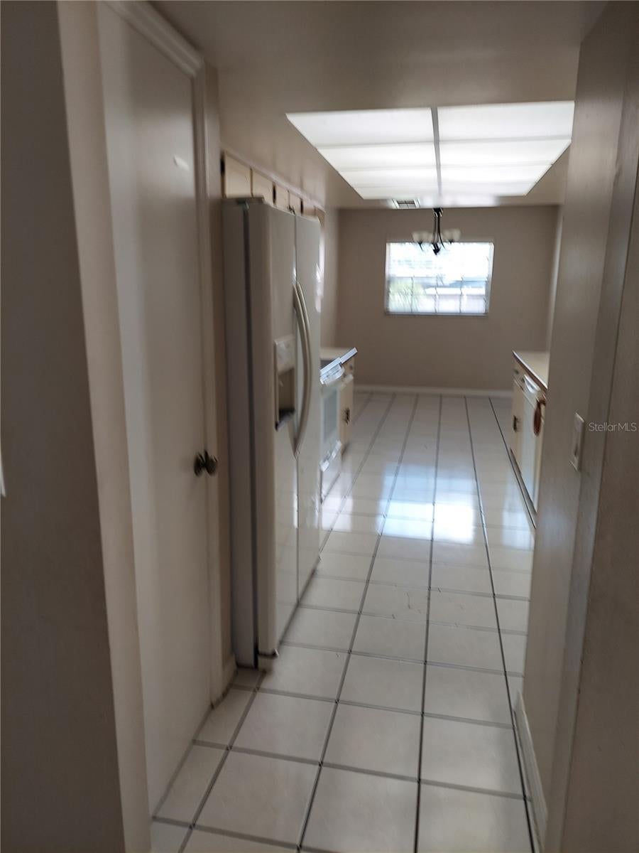 8139 LAUREL TREE DRIVE