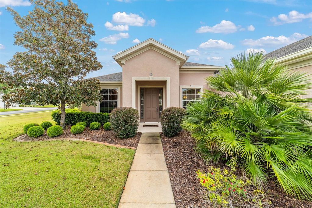 Photo of 9584 SW 71st Loop, Ocala, FL 34481 (MLS # OM710845)