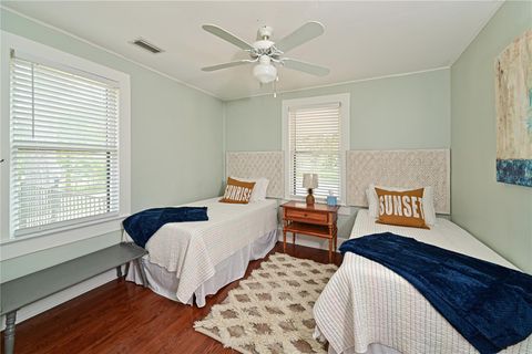 A home in PALMETTO