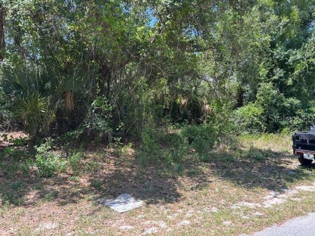 Photo of 18431 Fremont Avenue, Port Charlotte, FL 33954 (MLS # N6138961)