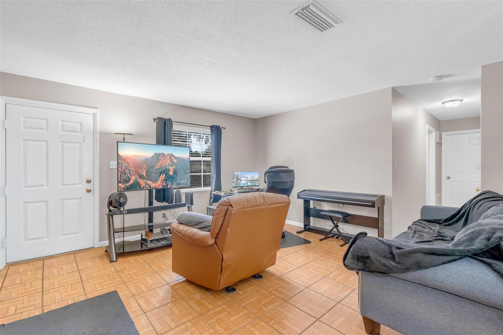 2510 DRIFTWOOD DRIVE