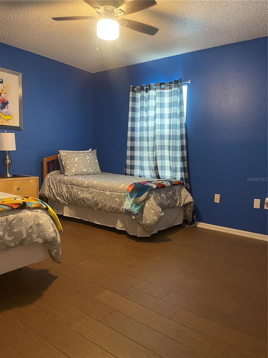 DELTONA LAKES UNIT 07 - Residential Lease