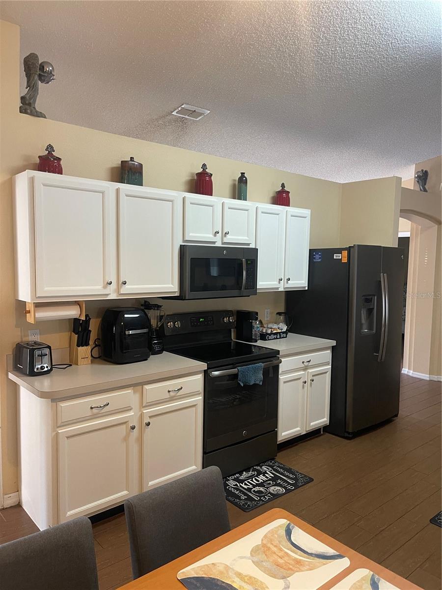 DELTONA LAKES UNIT 07 - Residential Lease