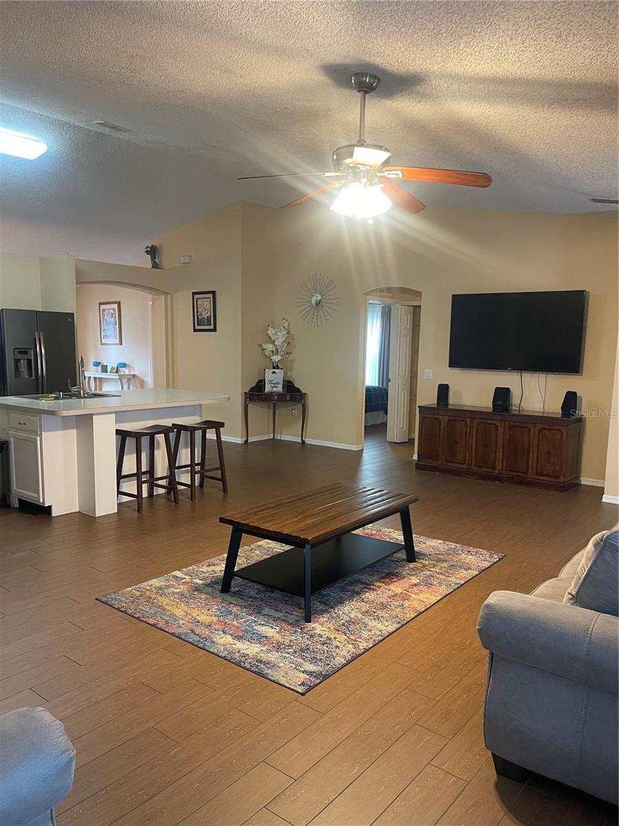 DELTONA LAKES UNIT 07 - Residential Lease