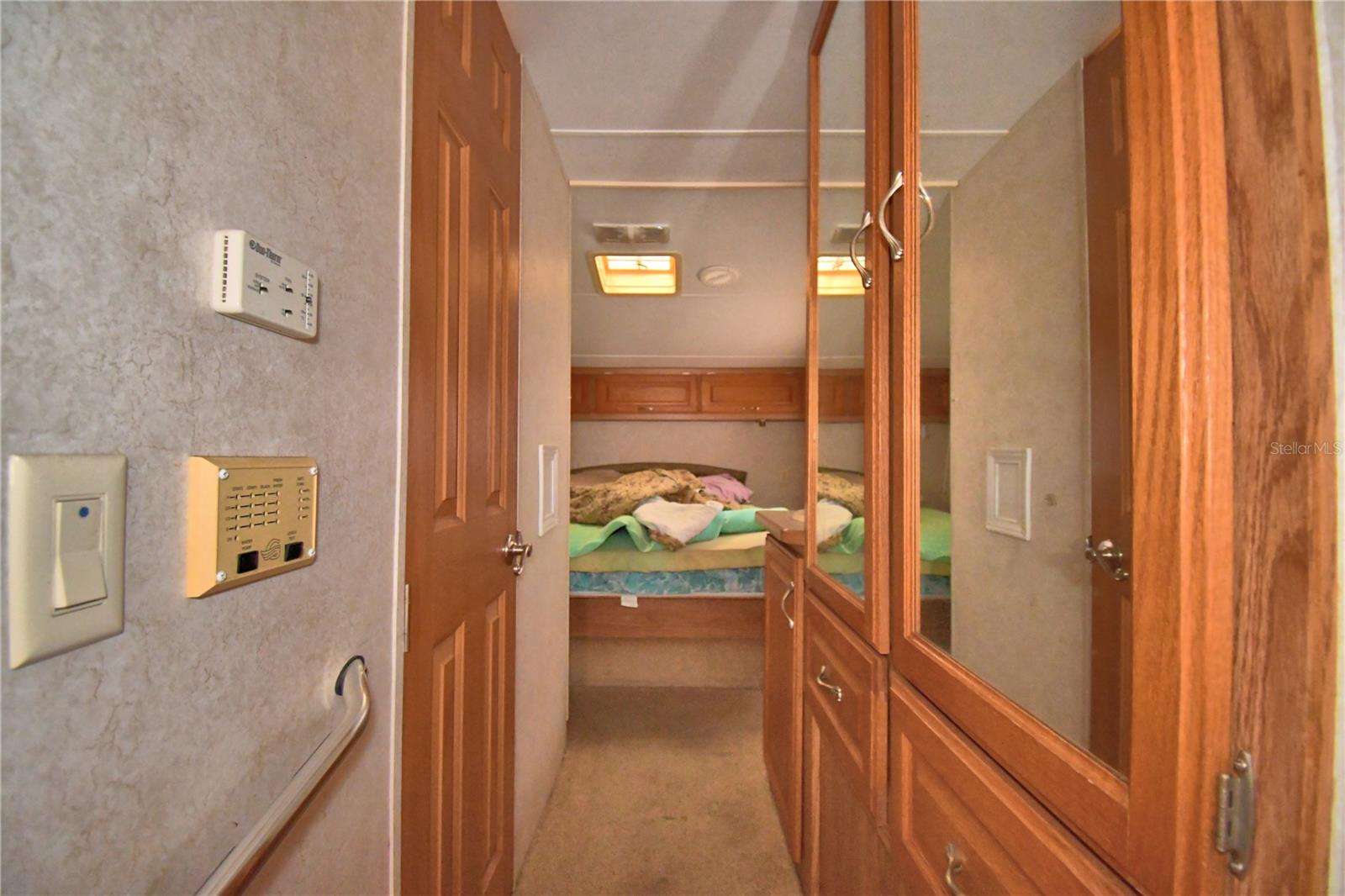 TOOKE LAKE RETREATS - Residential
