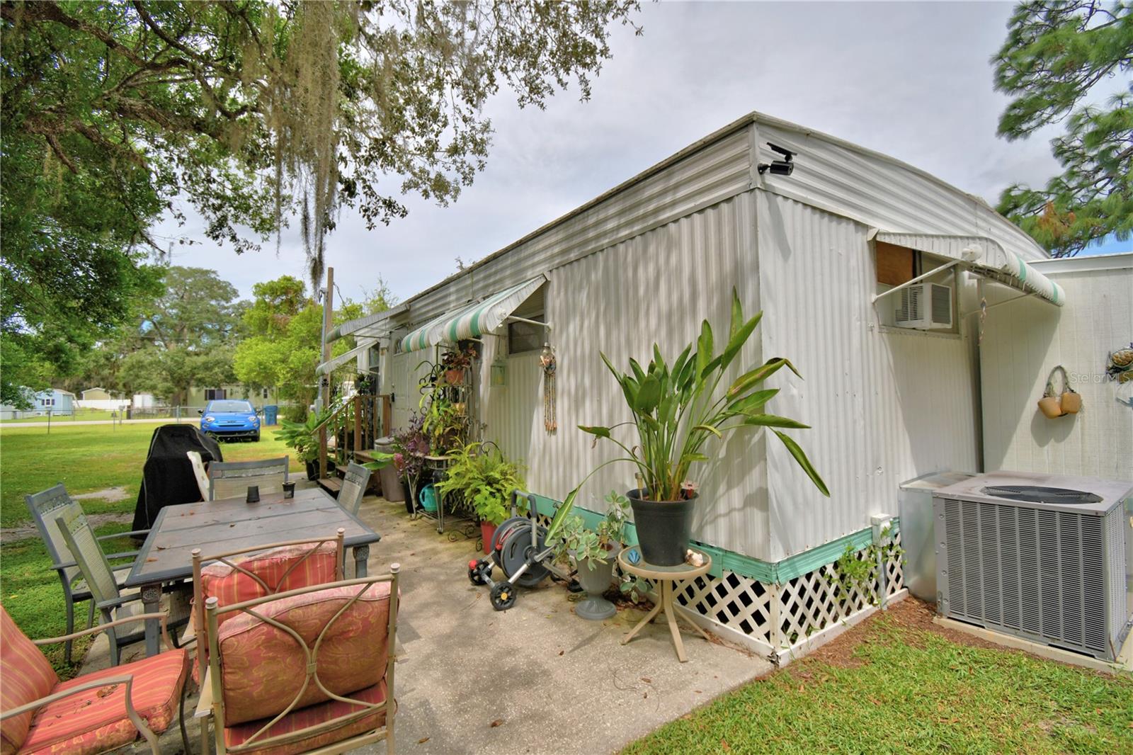 TOOKE LAKE RETREATS - Residential