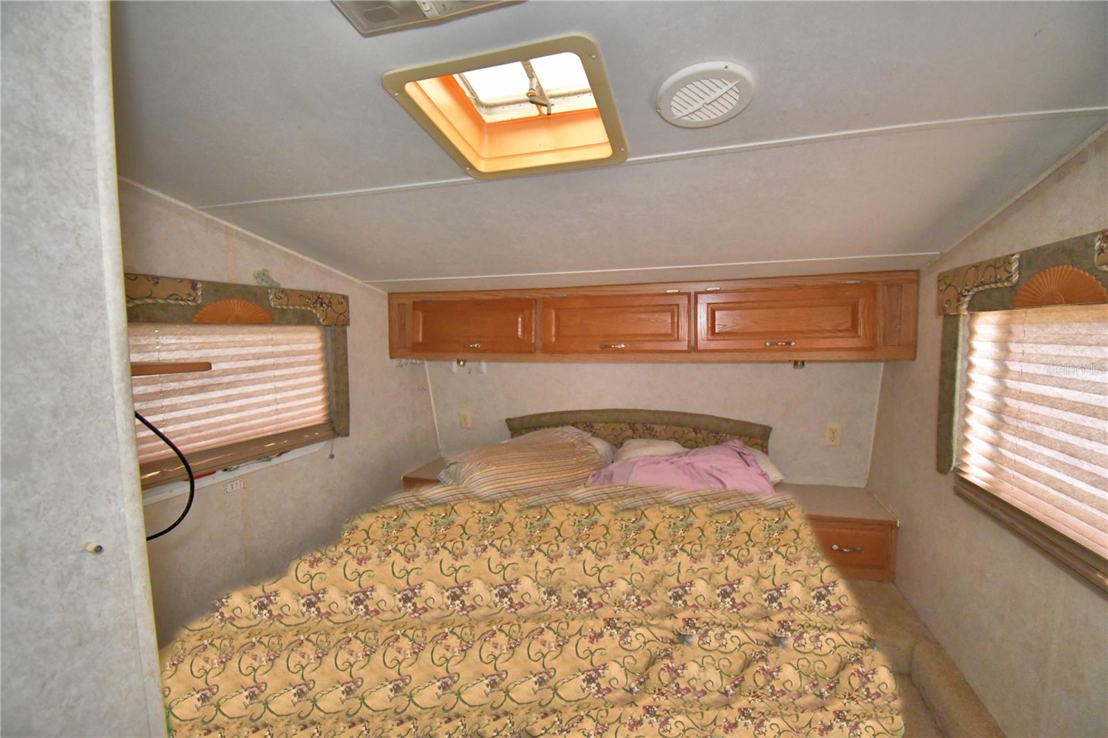 TOOKE LAKE RETREATS - Residential