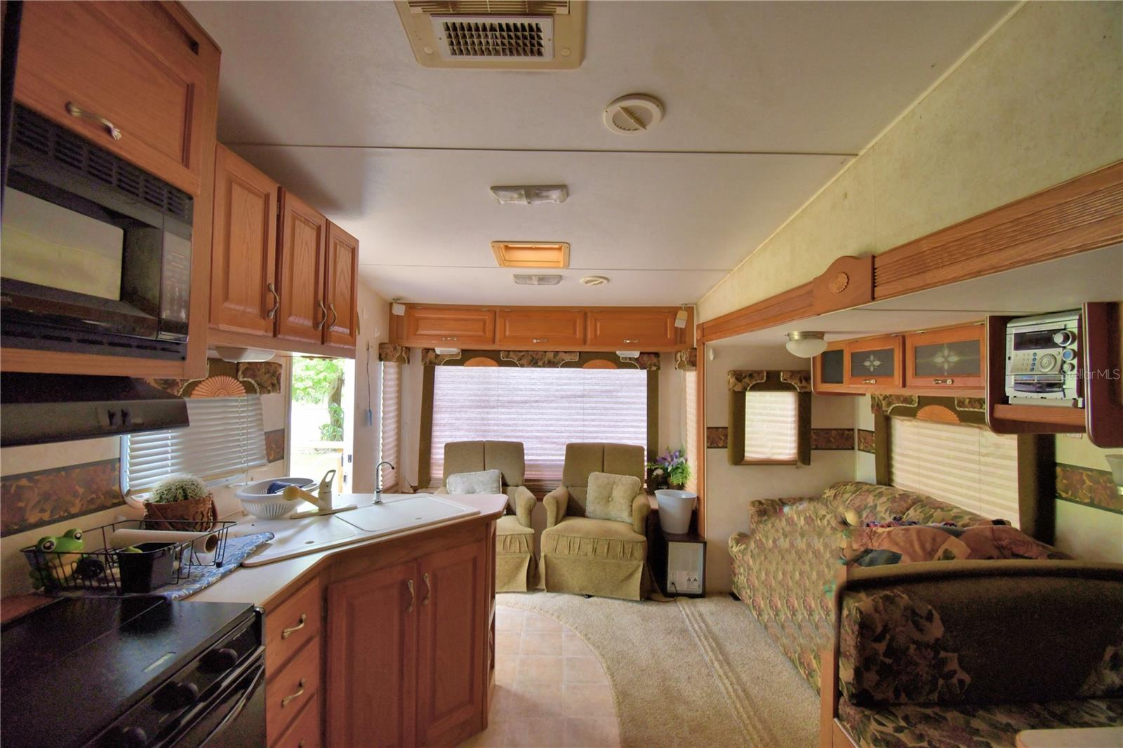 TOOKE LAKE RETREATS - Residential