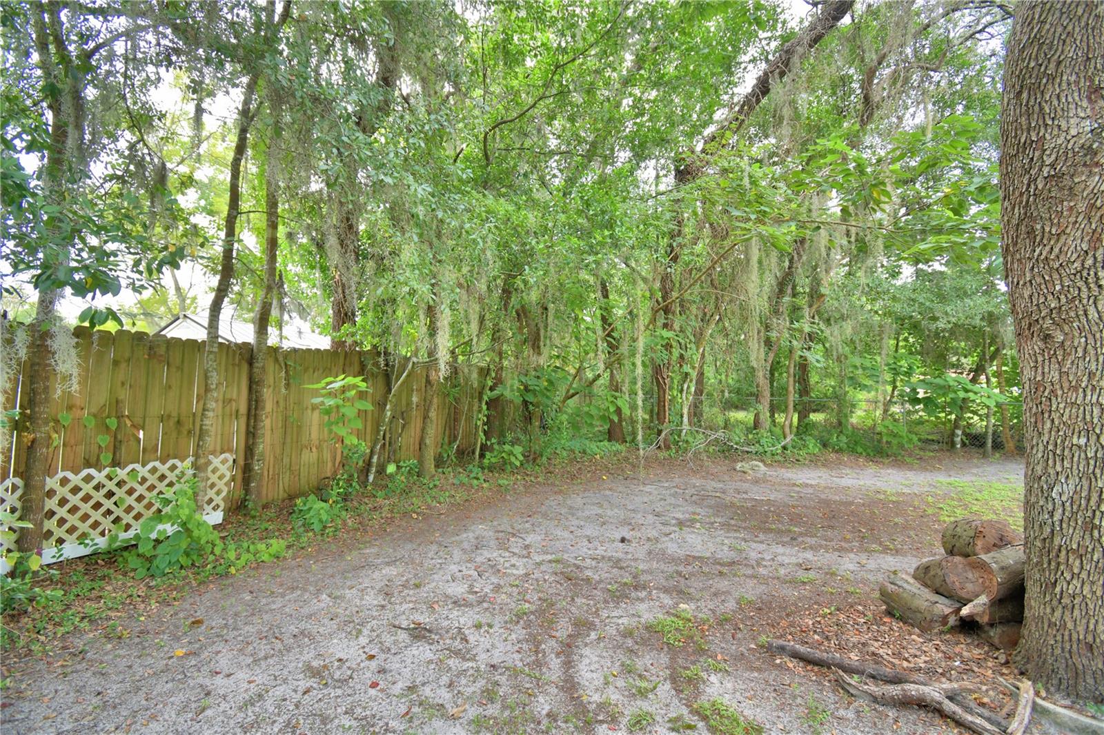 TOOKE LAKE RETREATS - Residential
