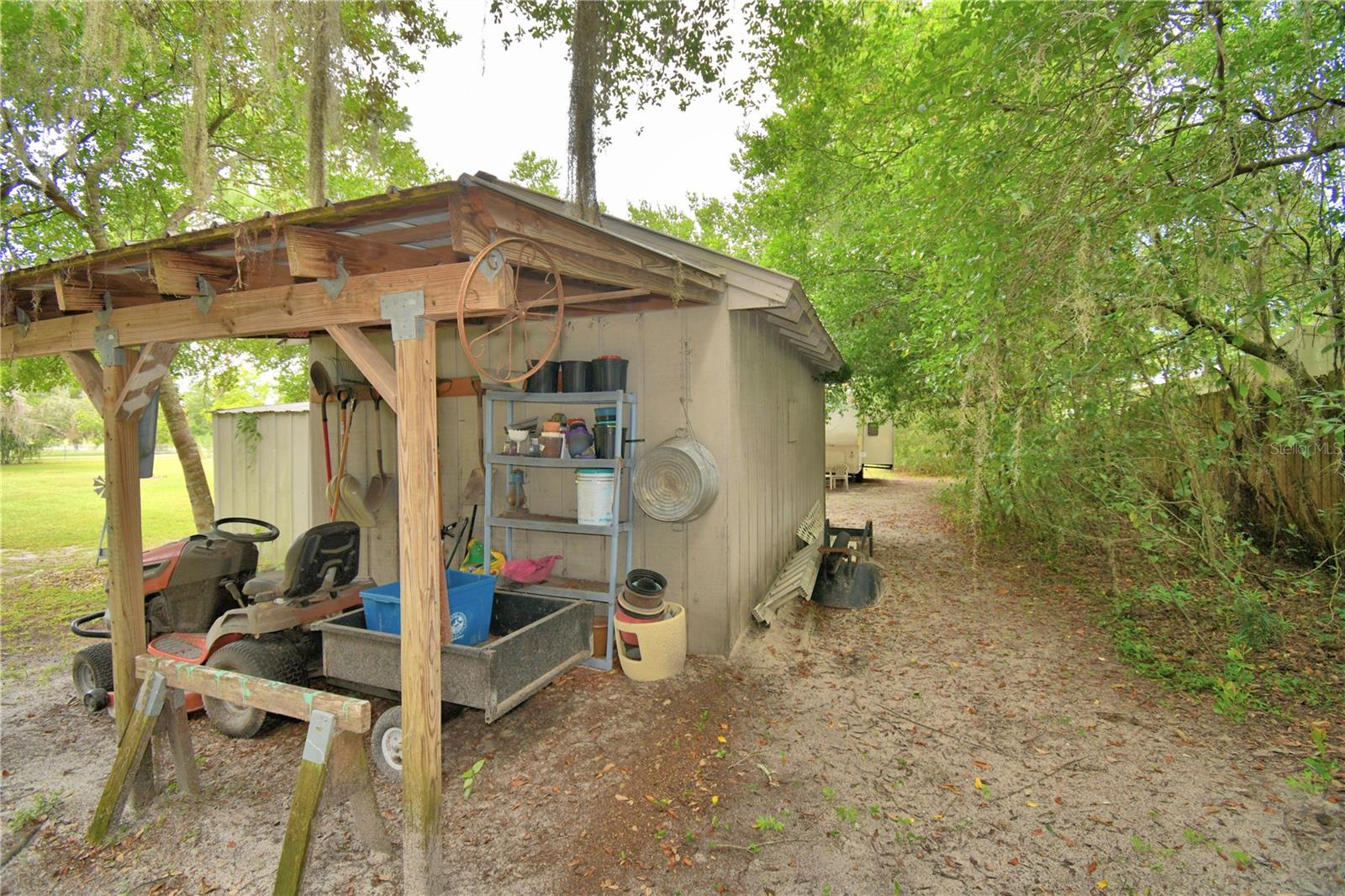 TOOKE LAKE RETREATS - Residential